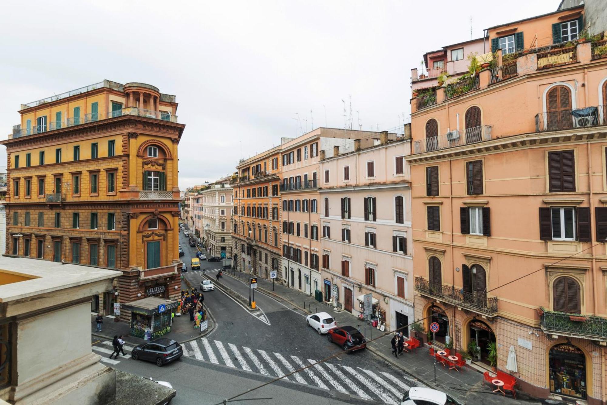 Domus Aurea Luxury Pensión Roma