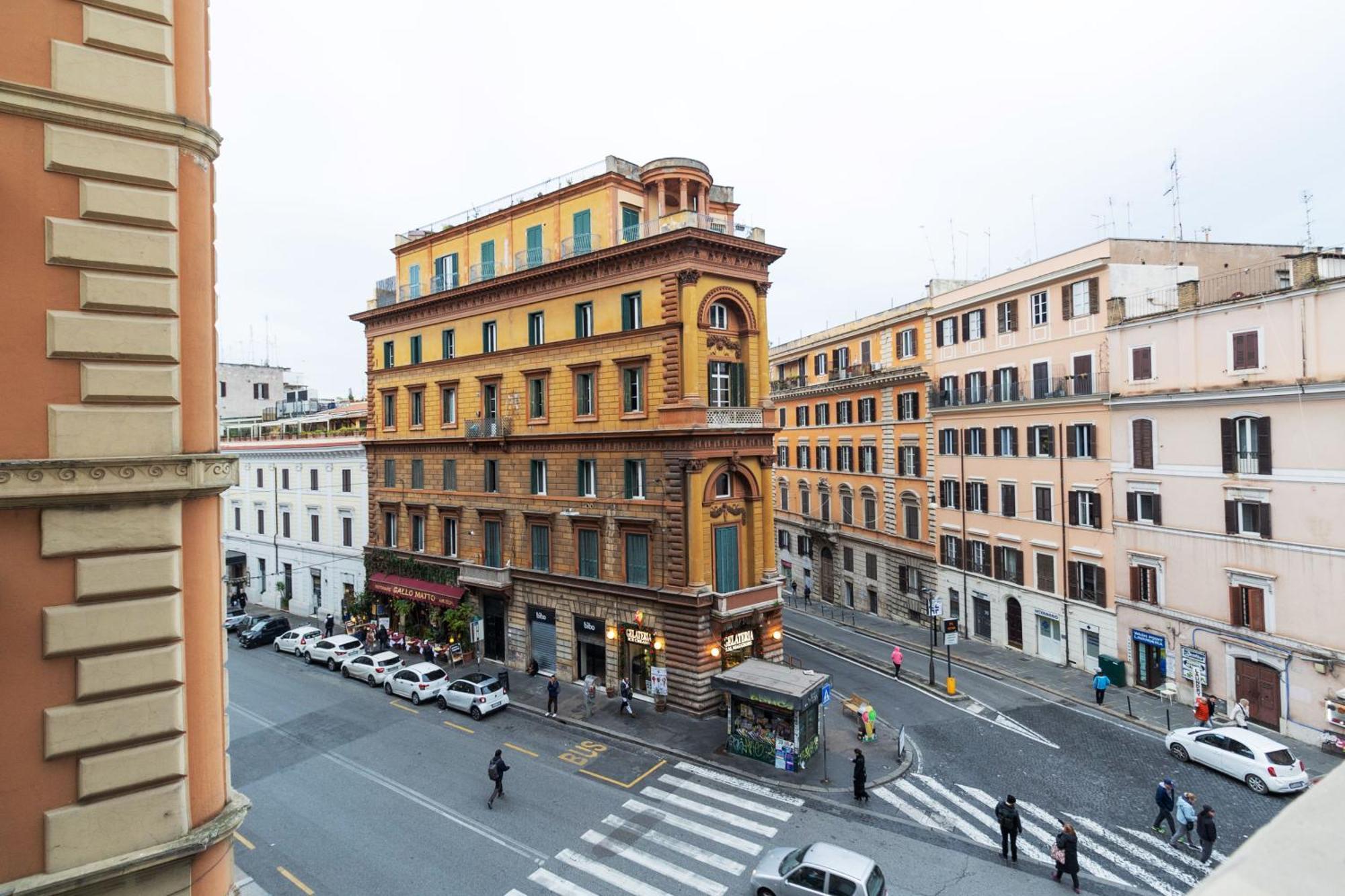 Affittacamere Domus Aurea Luxury *